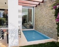 Resale - Villa - Marbella - Cabopino
