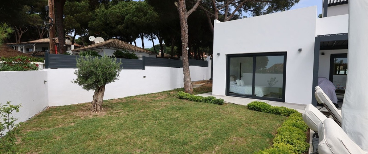 Resale - Villa - Marbella - Cabopino