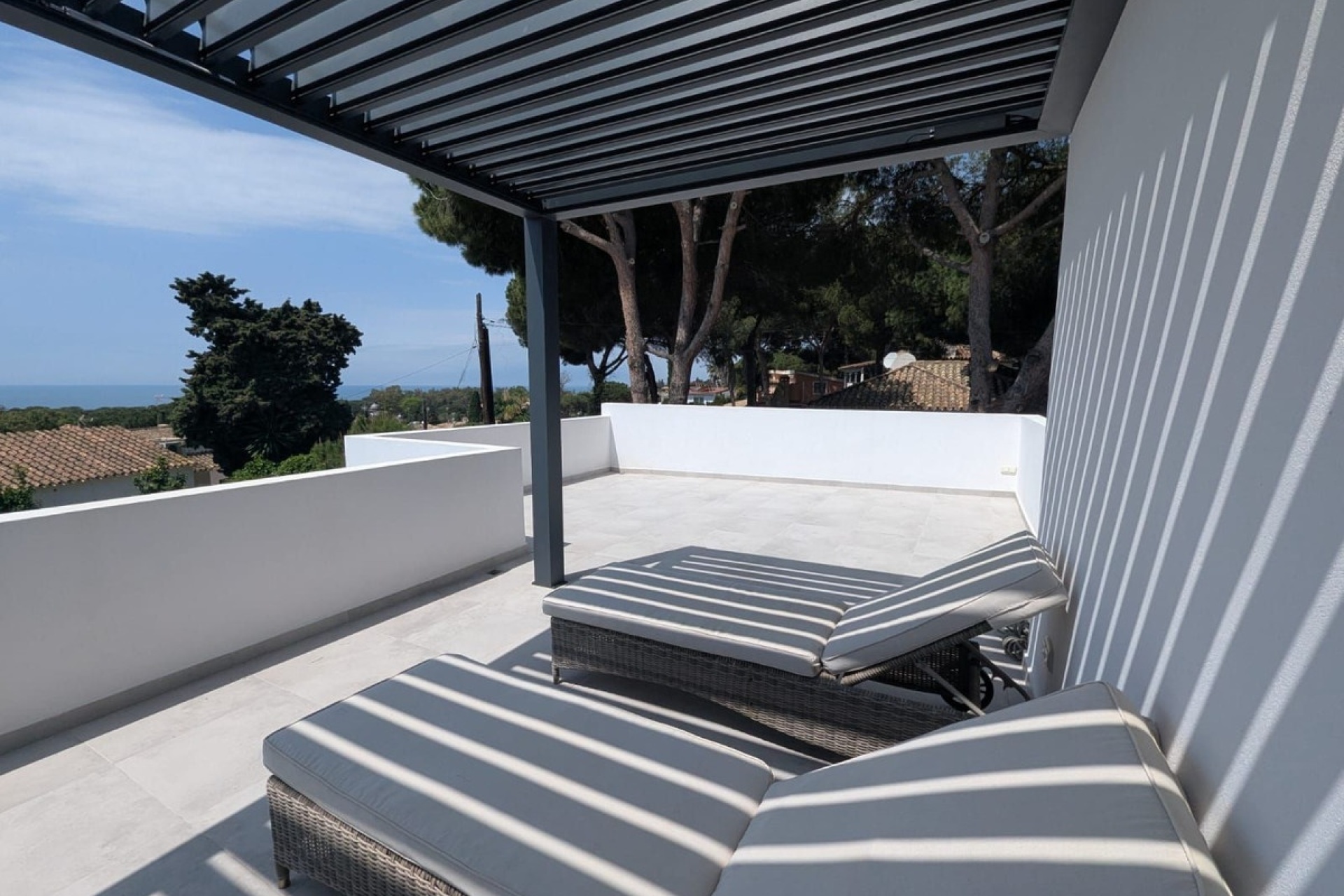 Resale - Villa - Marbella - Cabopino