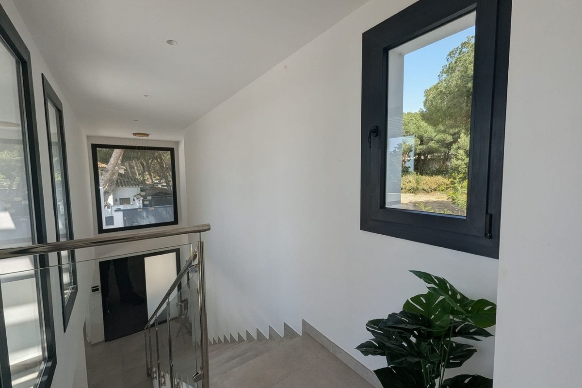 Resale - Villa - Marbella - Cabopino
