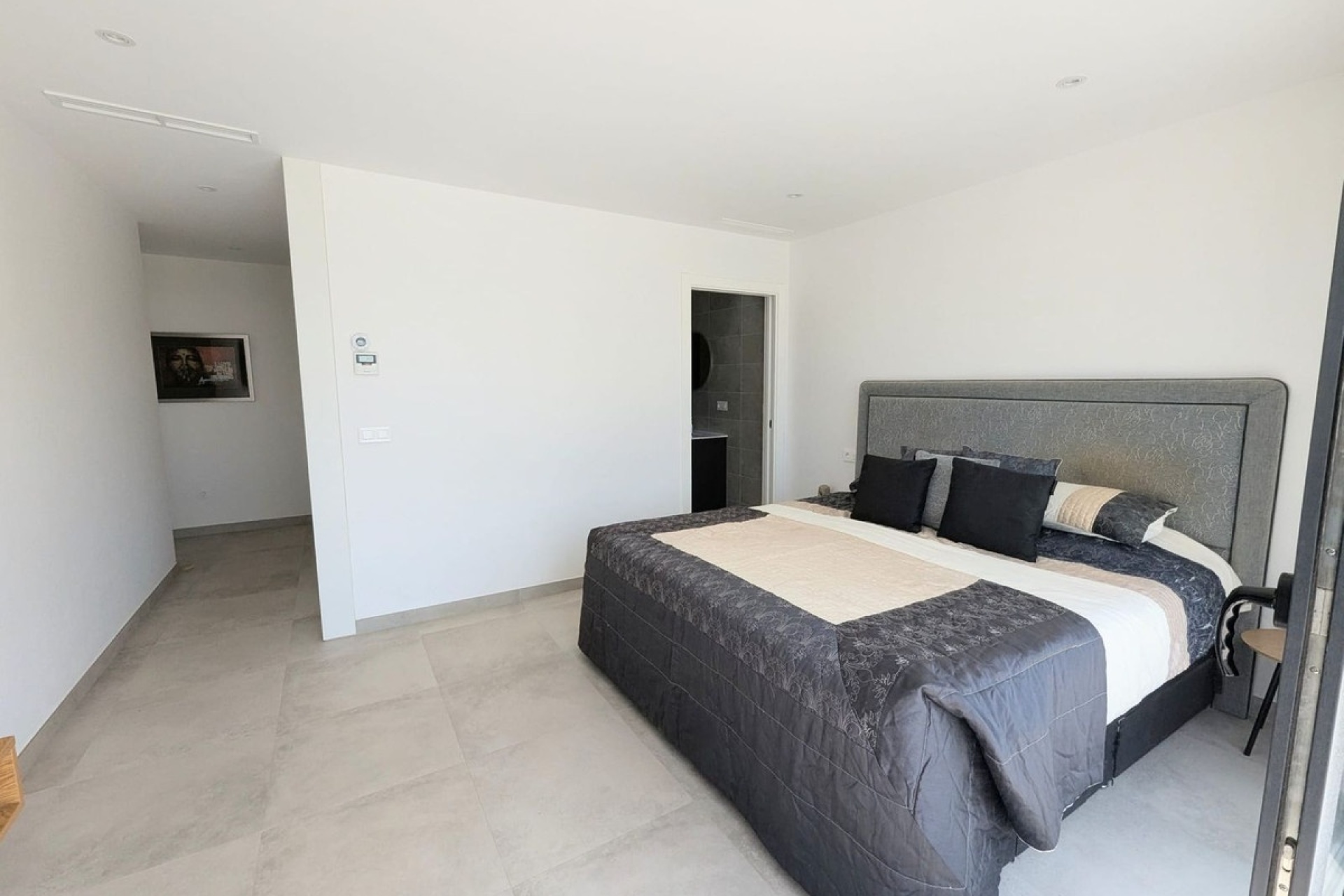 Resale - Villa - Marbella - Cabopino
