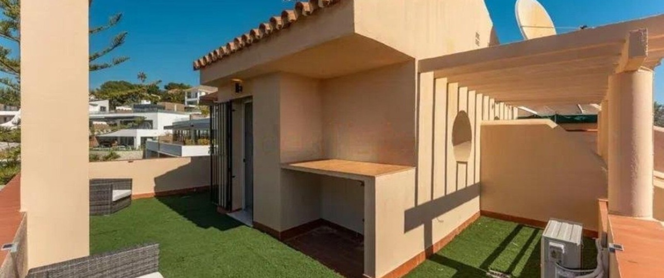 Resale - Villa - Marbella - Cabopino