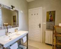 Resale - Villa - Marbella - Carib Playa