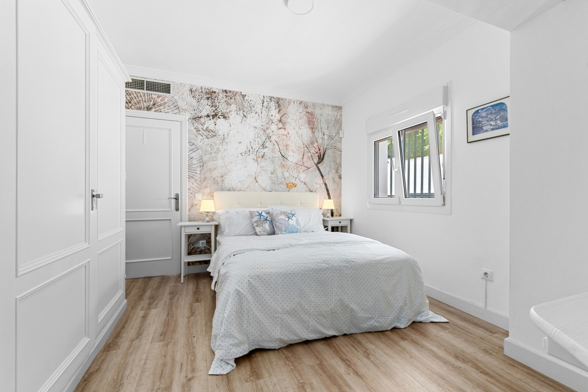 Resale - Villa - Marbella - Cortijo Blanco