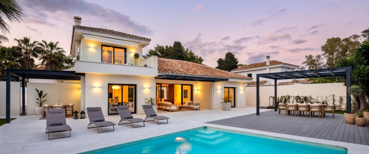 Resale - Villa - Marbella - Cortijo Blanco