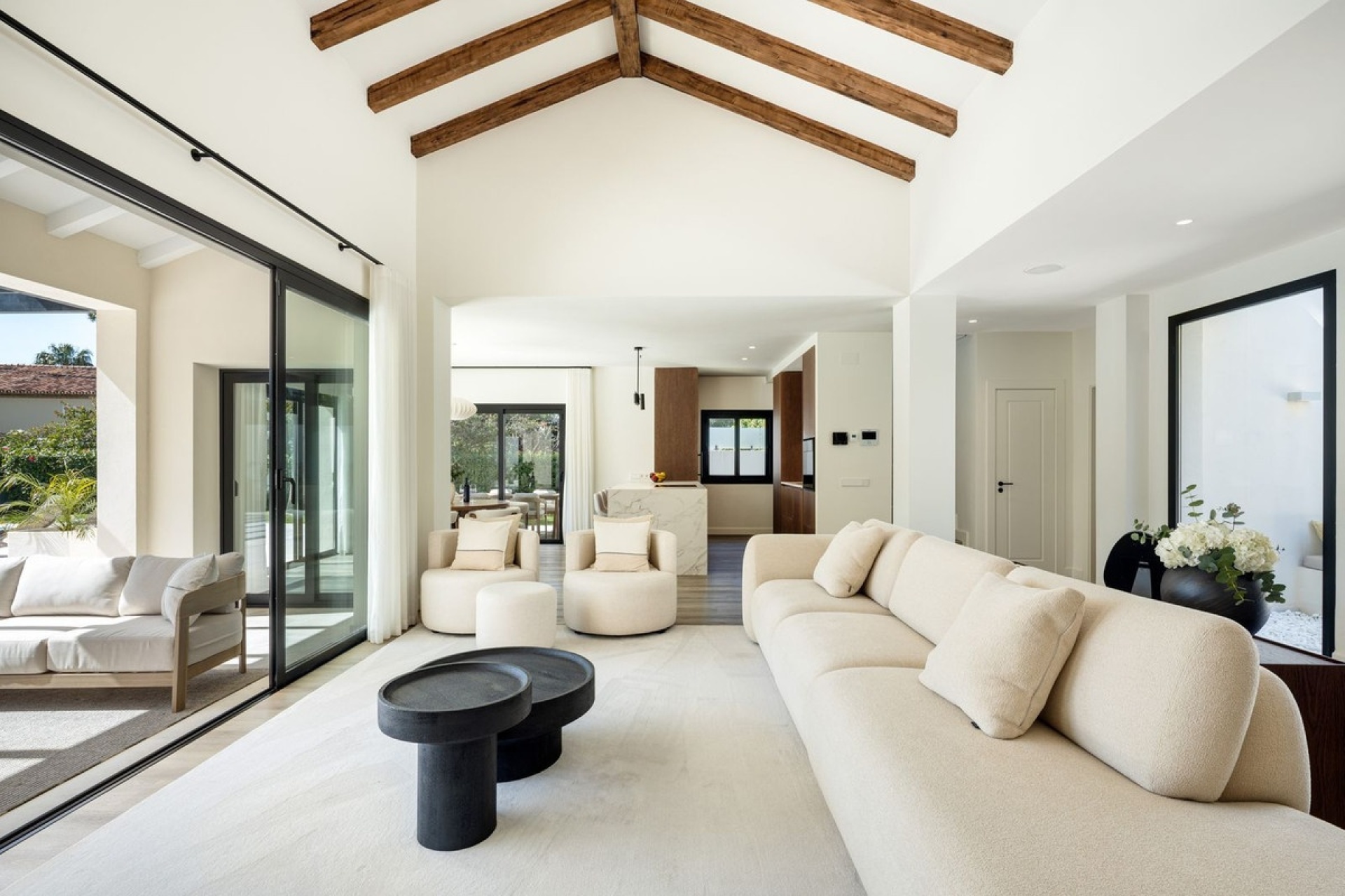 Resale - Villa - Marbella - Cortijo Blanco