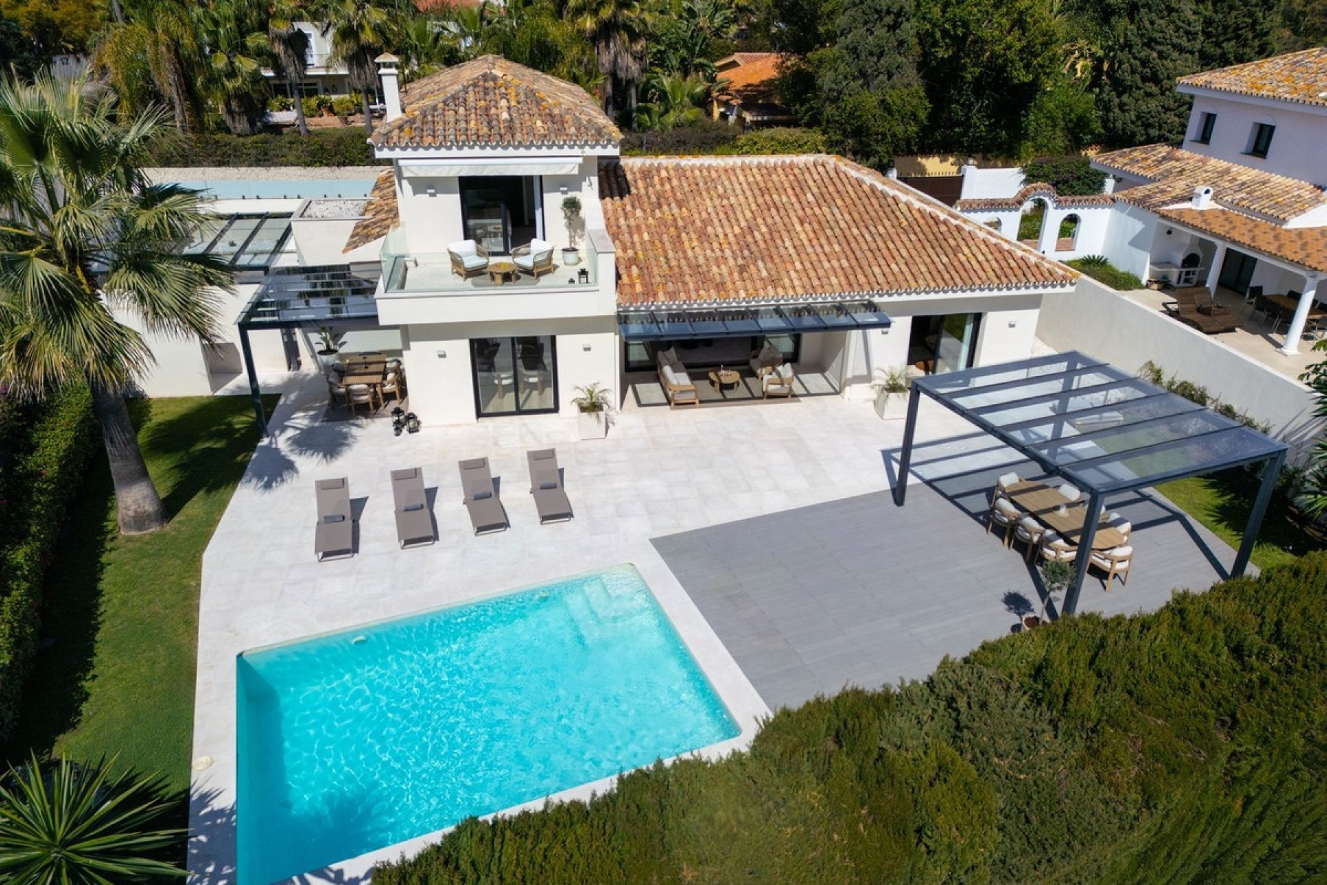 Resale - Villa - Marbella - Cortijo Blanco
