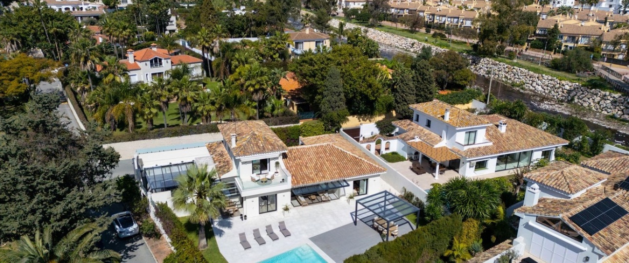 Resale - Villa - Marbella - Cortijo Blanco