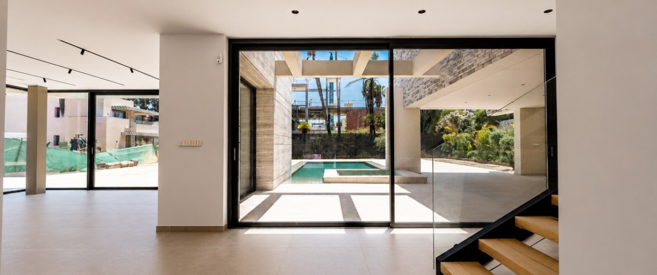 Resale - Villa - Marbella - Cortijo Blanco