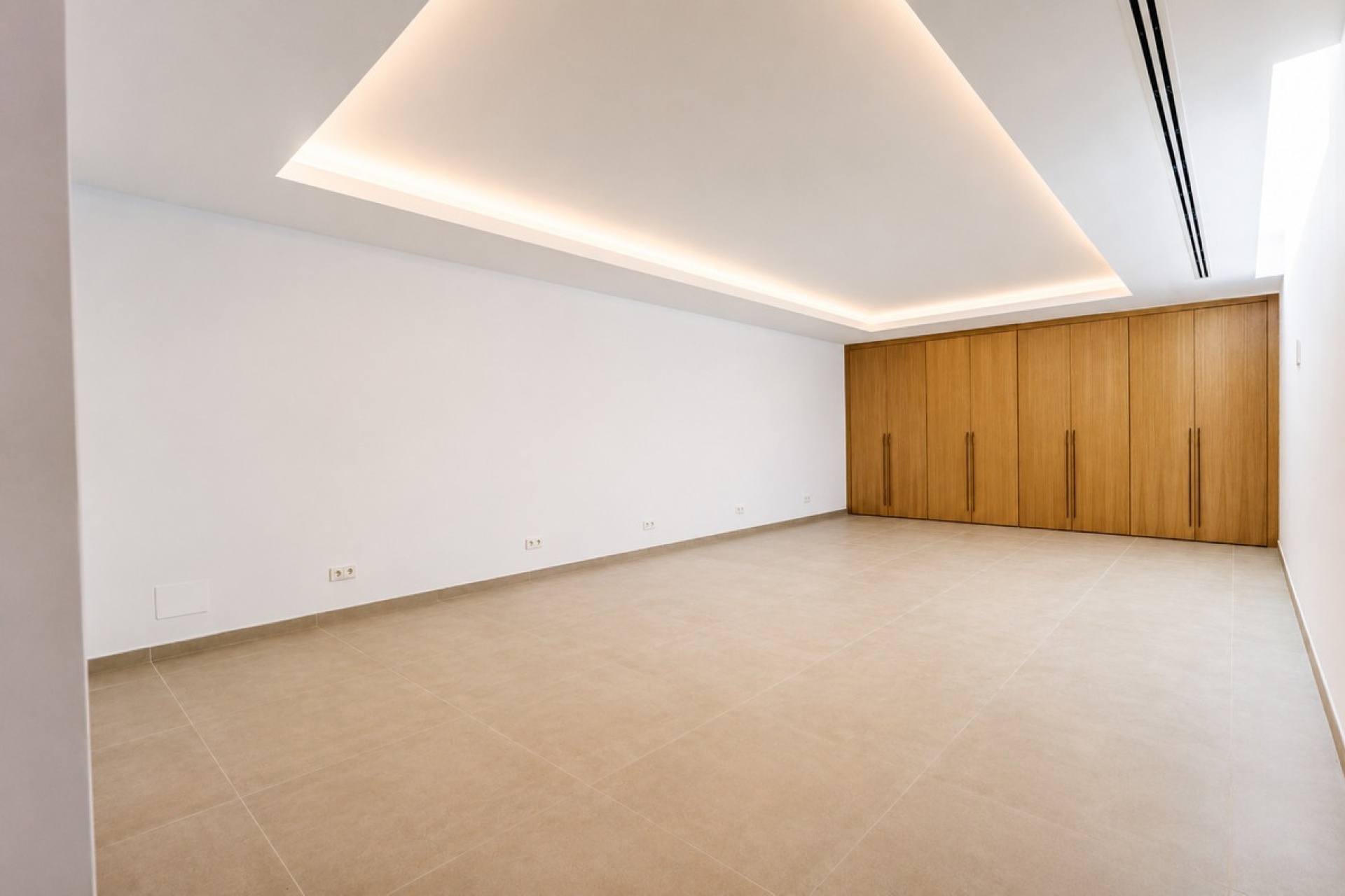 Resale - Villa - Marbella - Cortijo Blanco