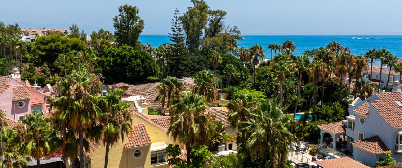 Resale - Villa - Marbella - Cortijo Blanco