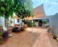 Resale - Villa - Marbella - Costabella