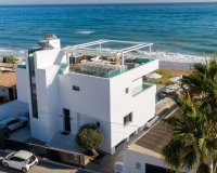 Resale - Villa - Marbella - Costabella