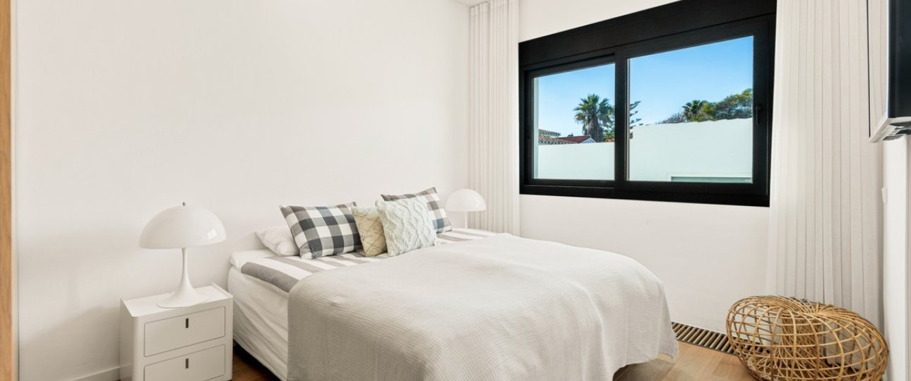 Resale - Villa - Marbella - Costabella