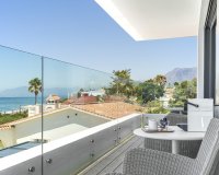 Resale - Villa - Marbella - Costabella