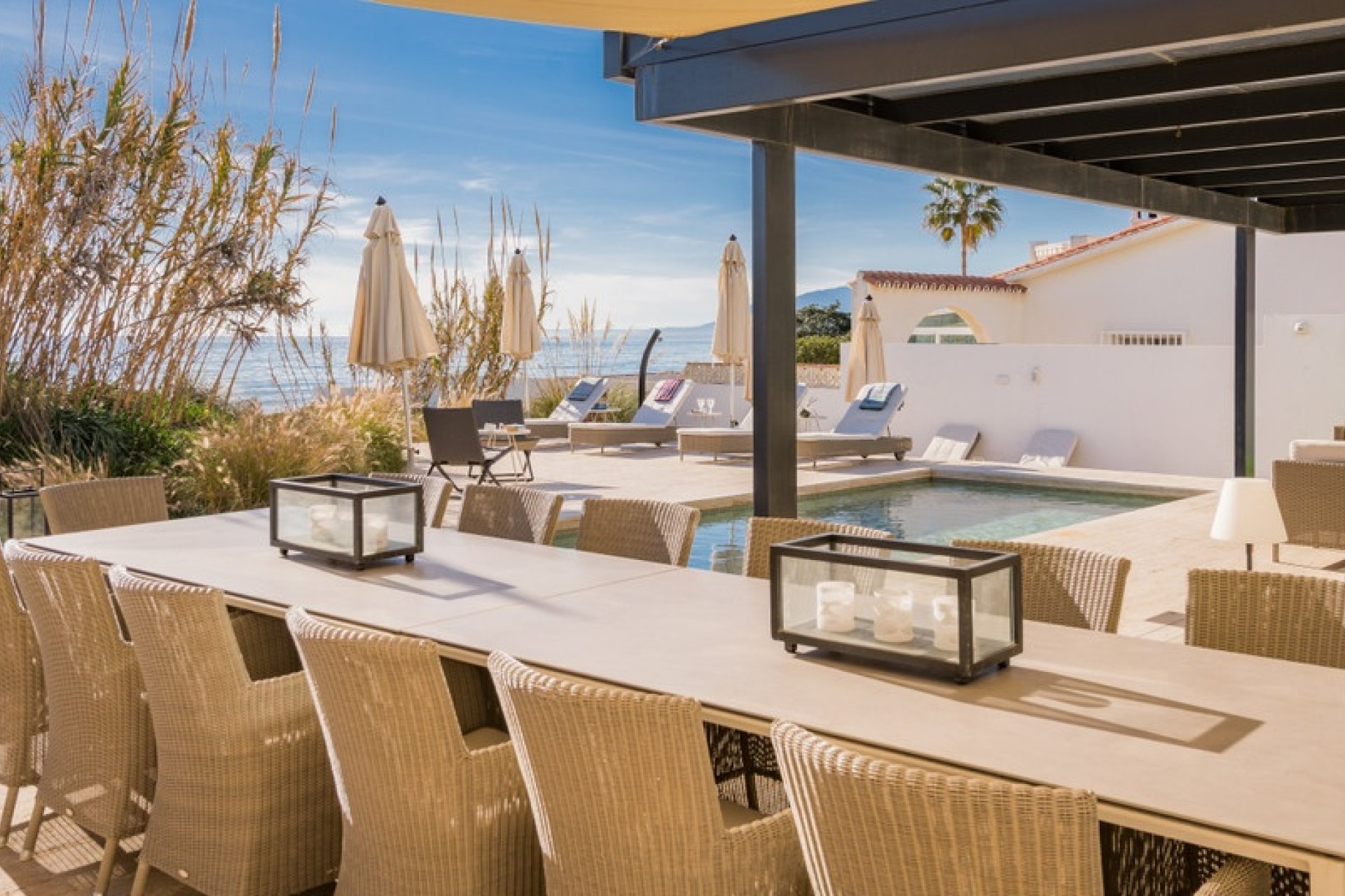 Resale - Villa - Marbella - Costabella