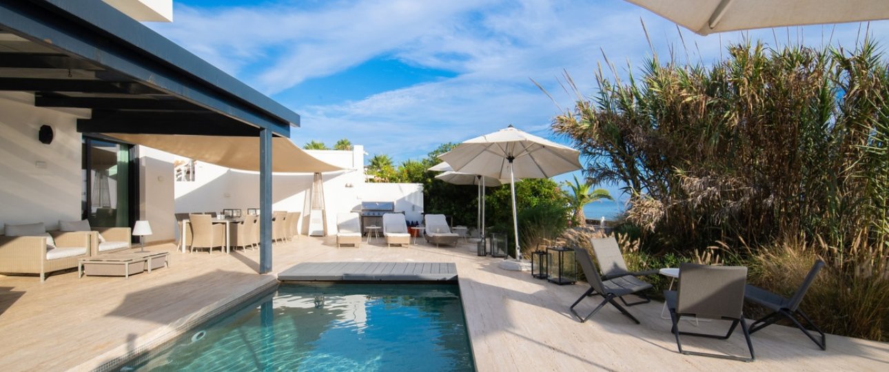 Resale - Villa - Marbella - Costabella