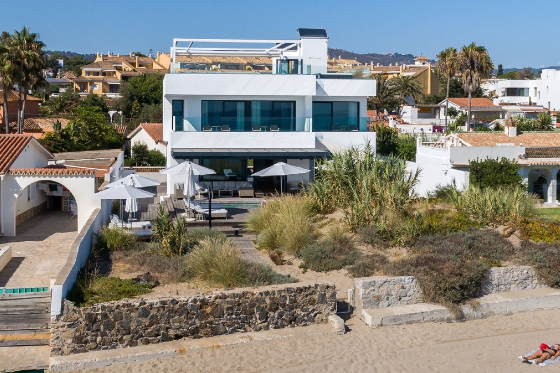 Resale - Villa - Marbella - Costabella