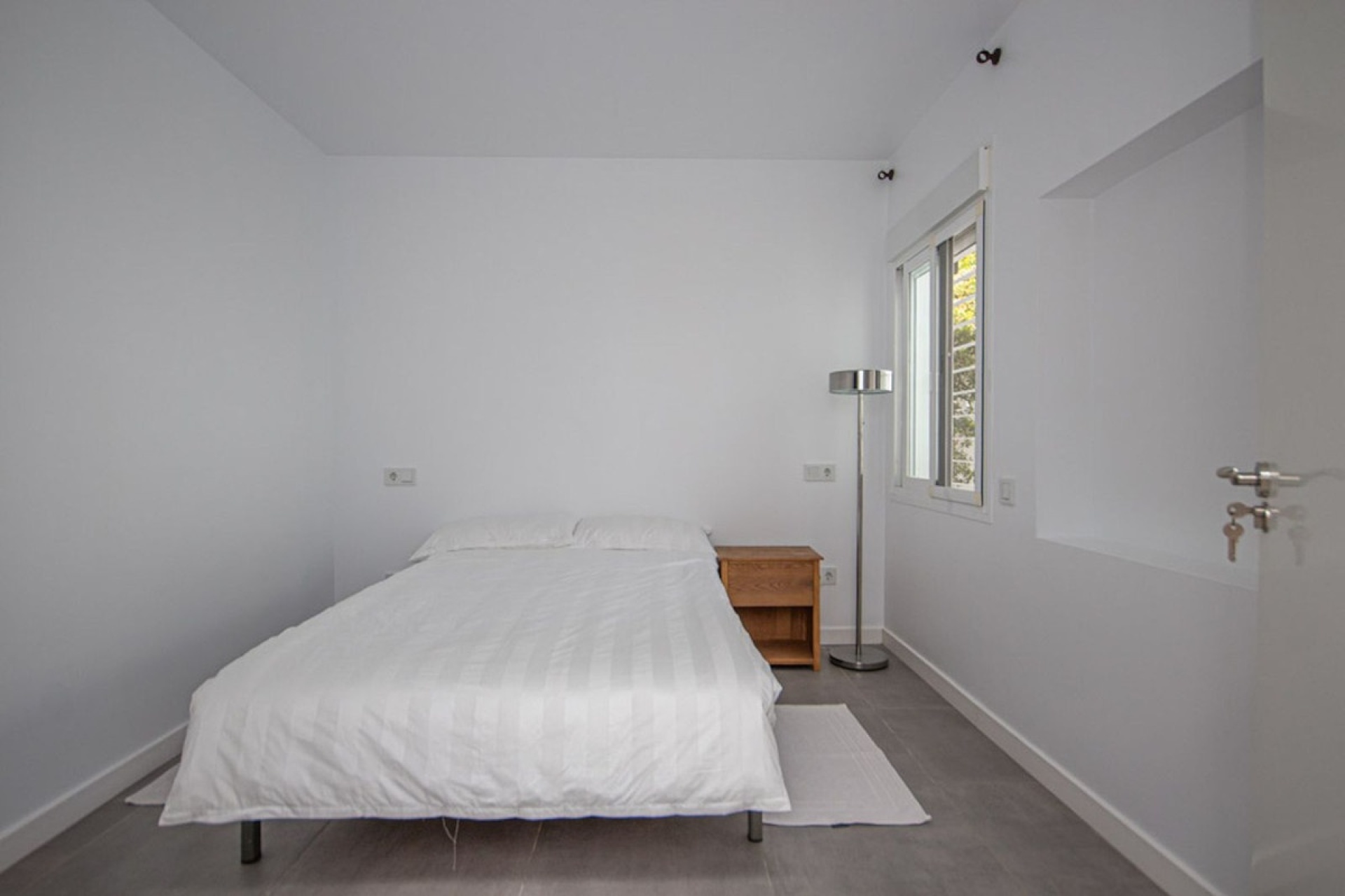 Resale - Villa - Marbella - Costabella