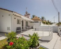 Resale - Villa - Marbella - Costabella