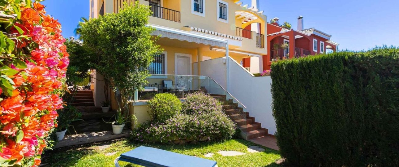 Resale - Villa - Marbella - Costabella