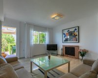 Resale - Villa - Marbella - Costabella