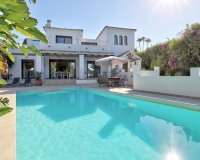 Resale - Villa - Marbella - El Rosario