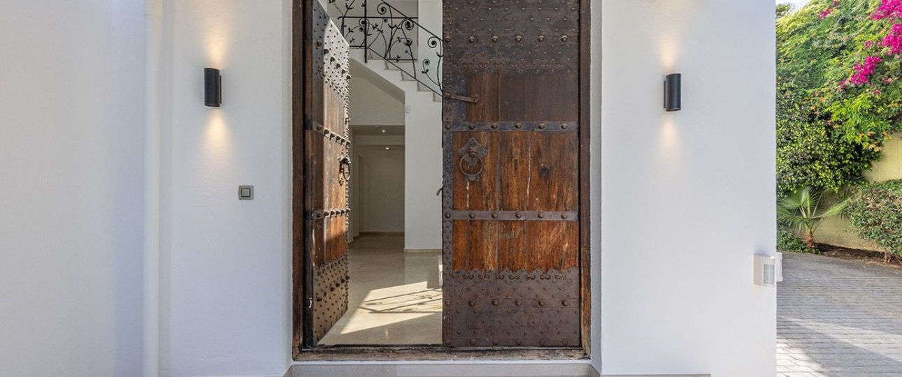 Resale - Villa - Marbella - El Rosario