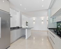 Resale - Villa - Marbella - El Rosario