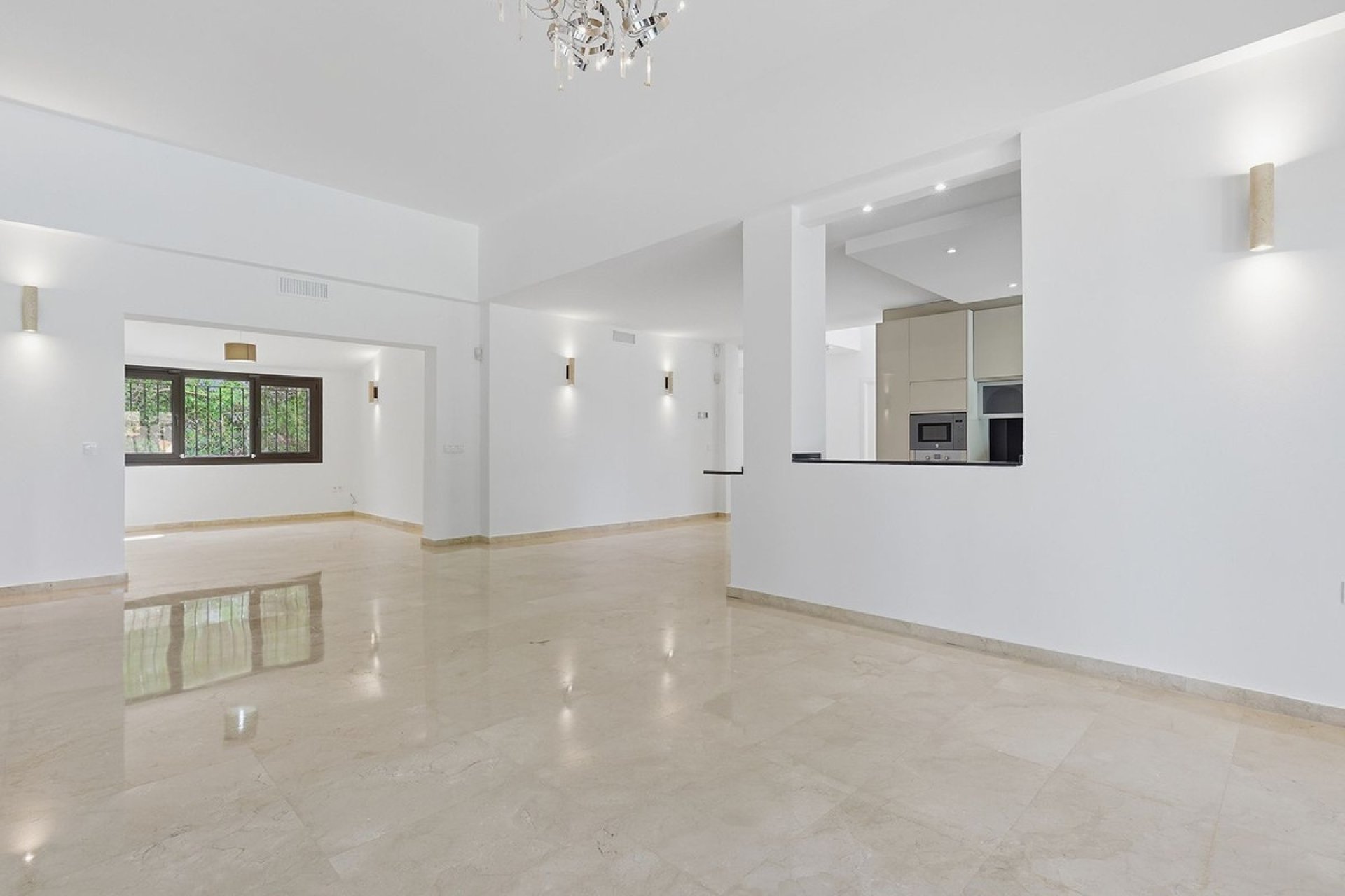 Resale - Villa - Marbella - El Rosario