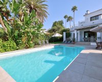 Resale - Villa - Marbella - El Rosario
