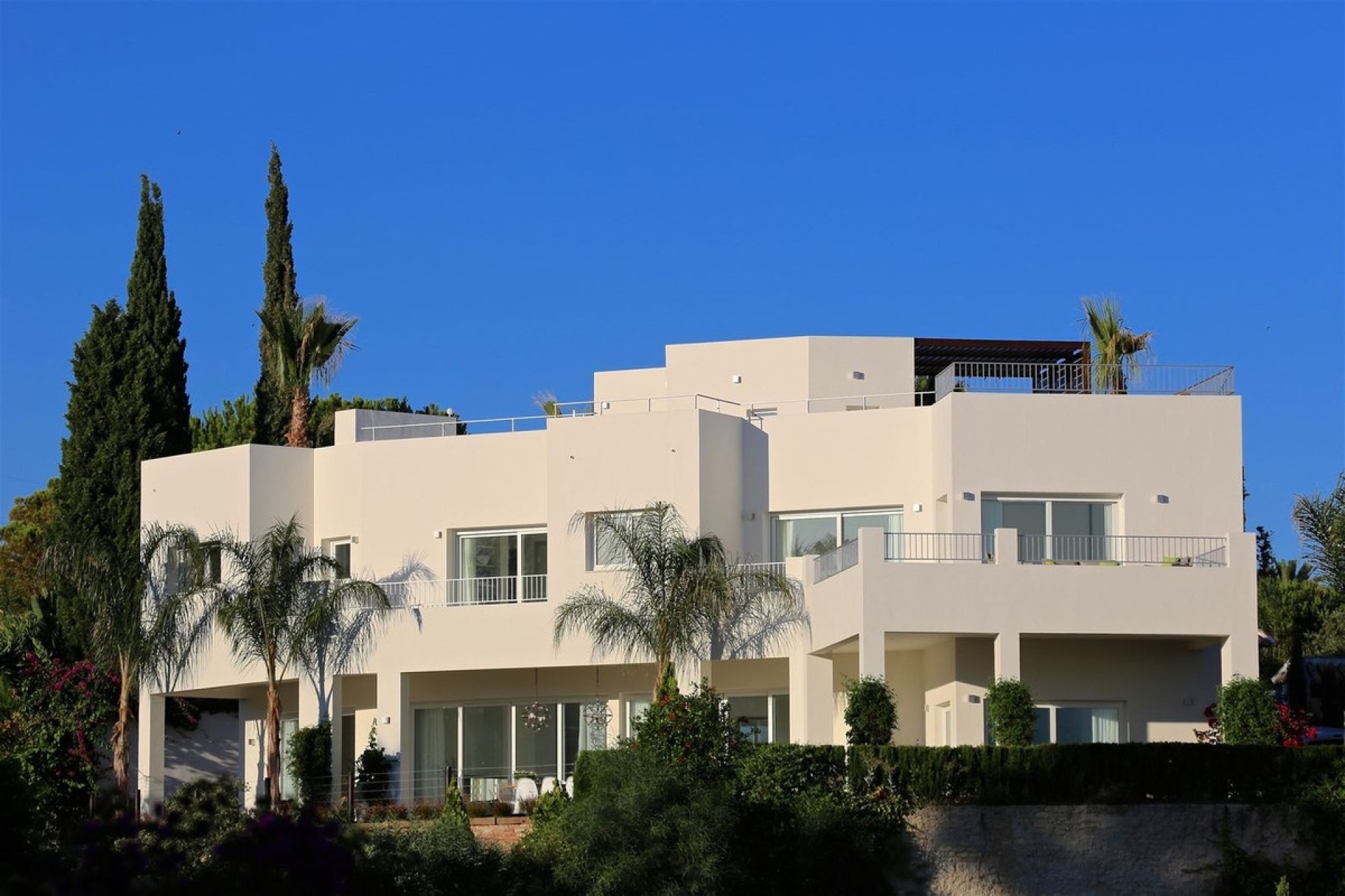 Resale - Villa - Marbella - El Rosario