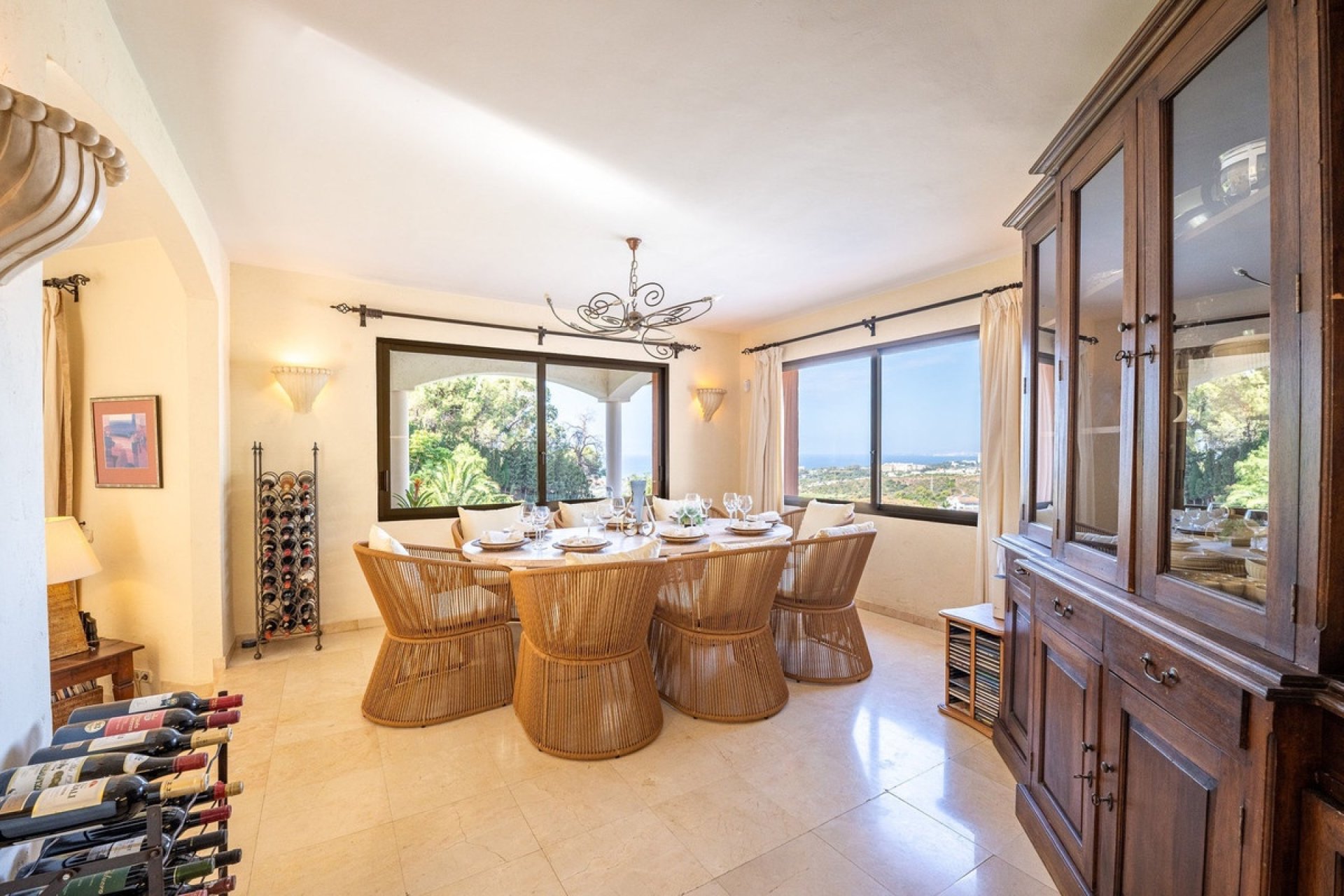 Resale - Villa - Marbella - El Rosario