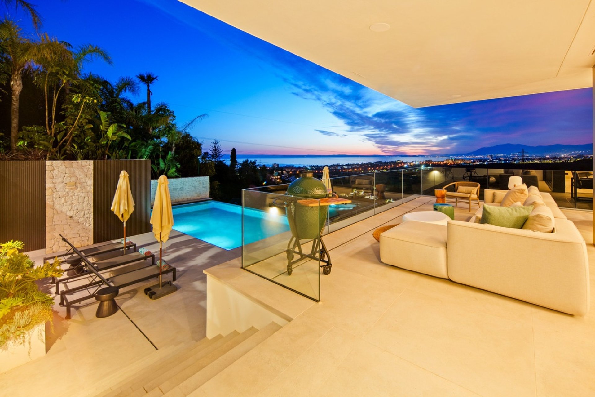 Resale - Villa - Marbella - El Rosario