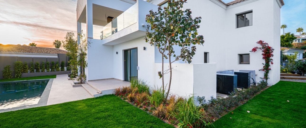 Resale - Villa - Marbella - El Rosario