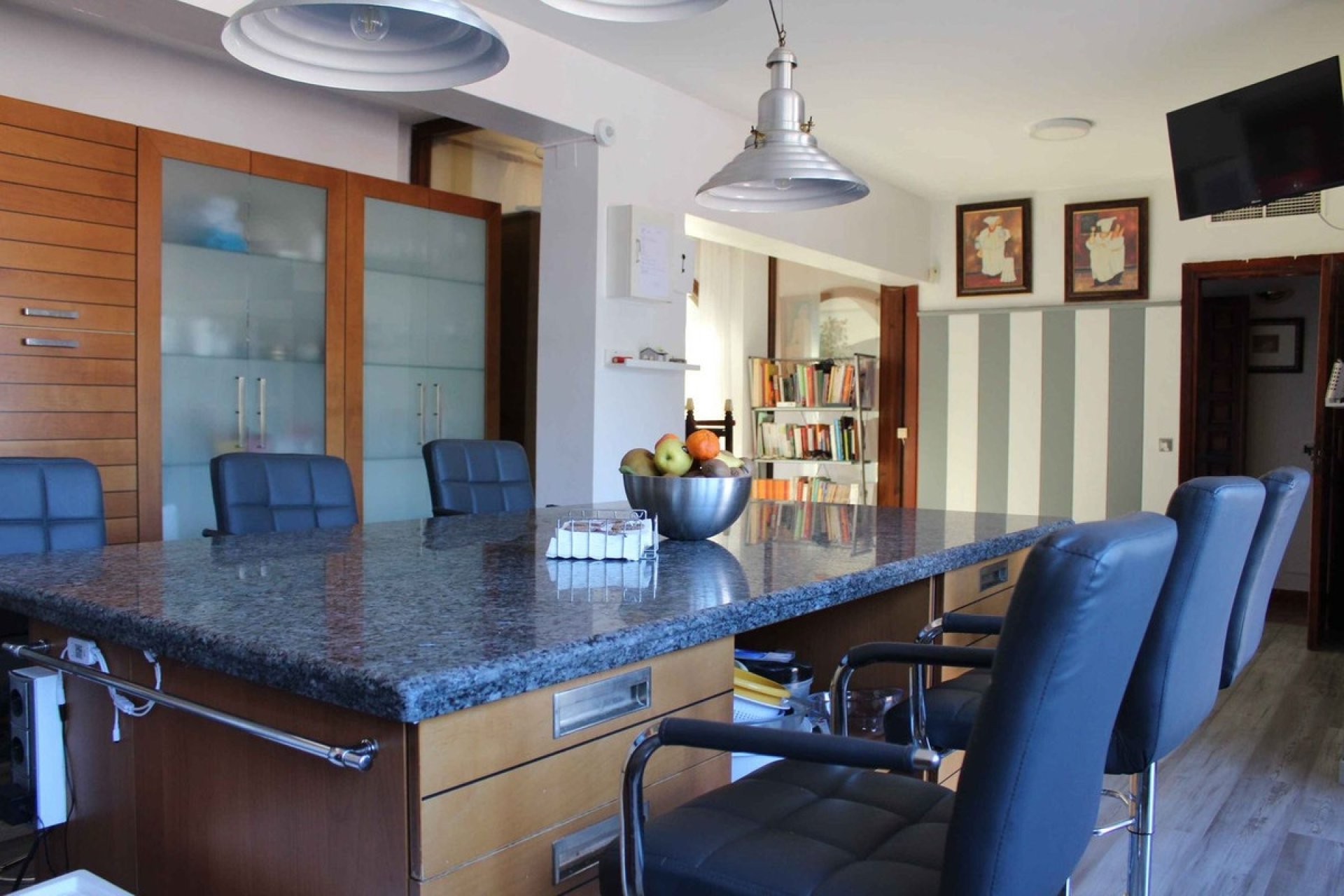 Resale - Villa - Marbella - El Rosario