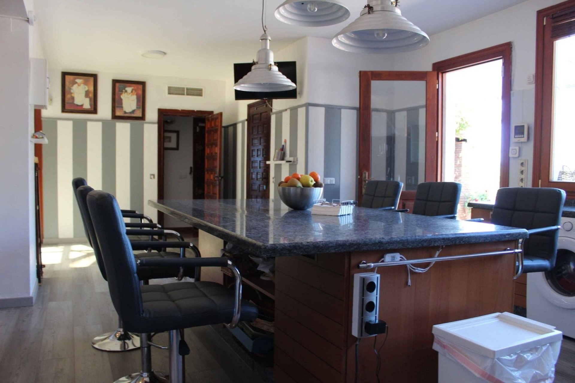 Resale - Villa - Marbella - El Rosario