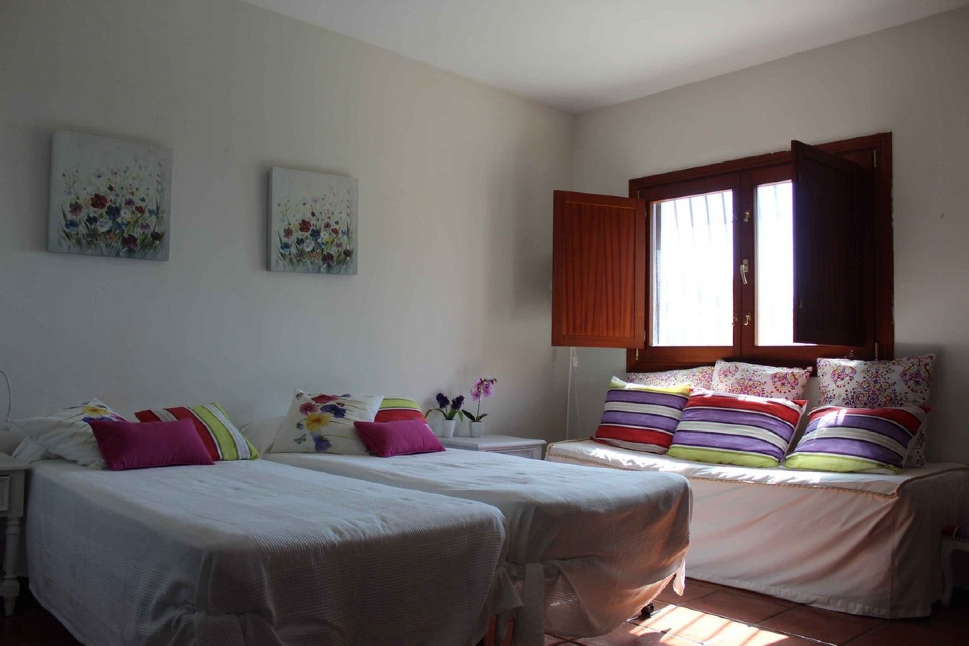Resale - Villa - Marbella - El Rosario