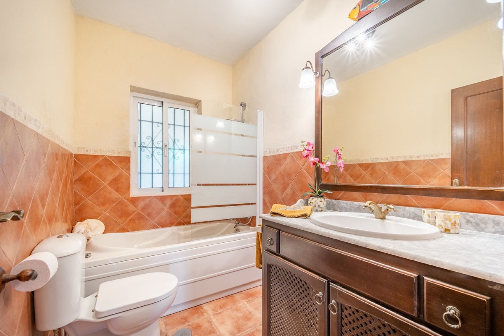 Resale - Villa - Marbella - El Rosario