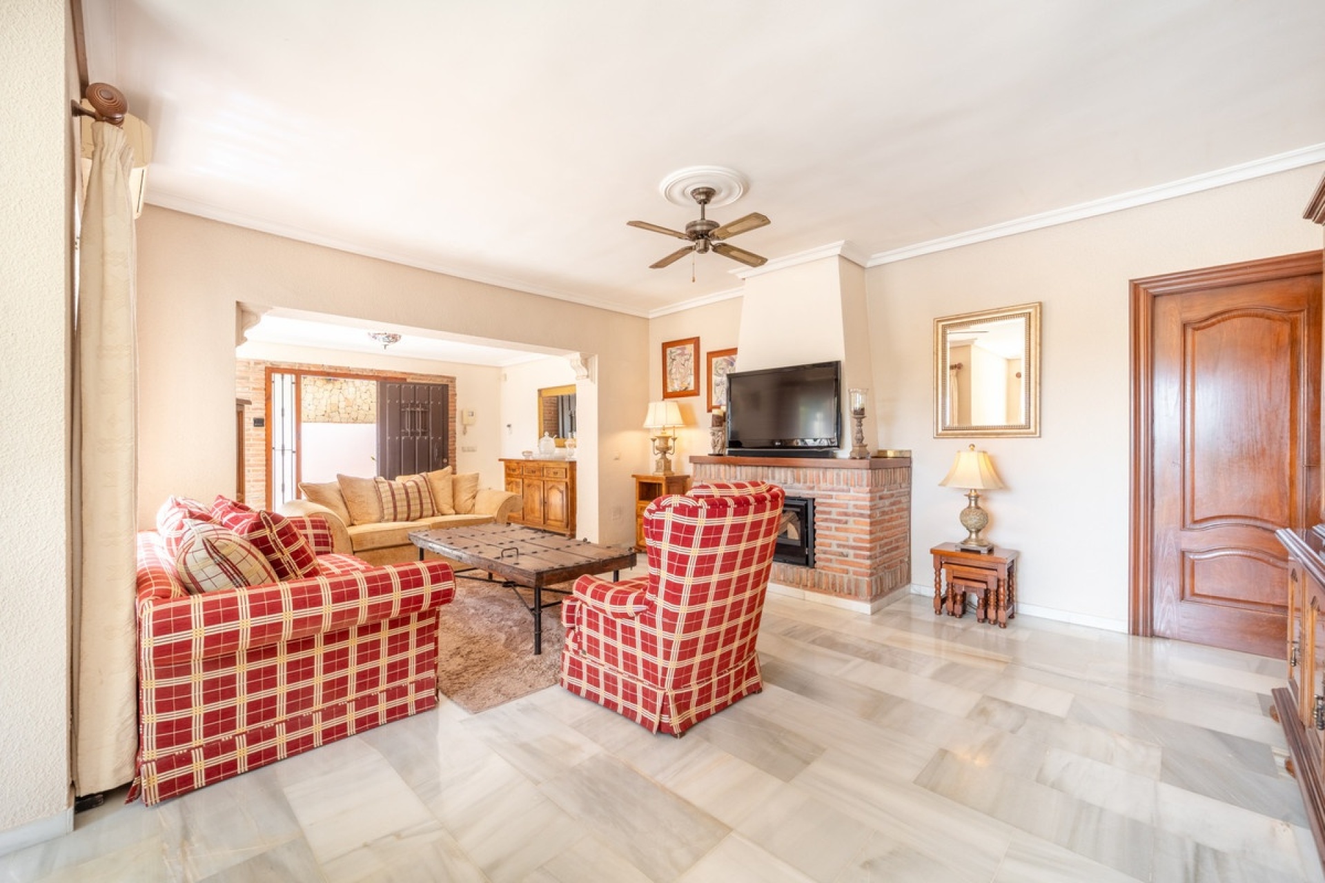 Resale - Villa - Marbella - El Rosario