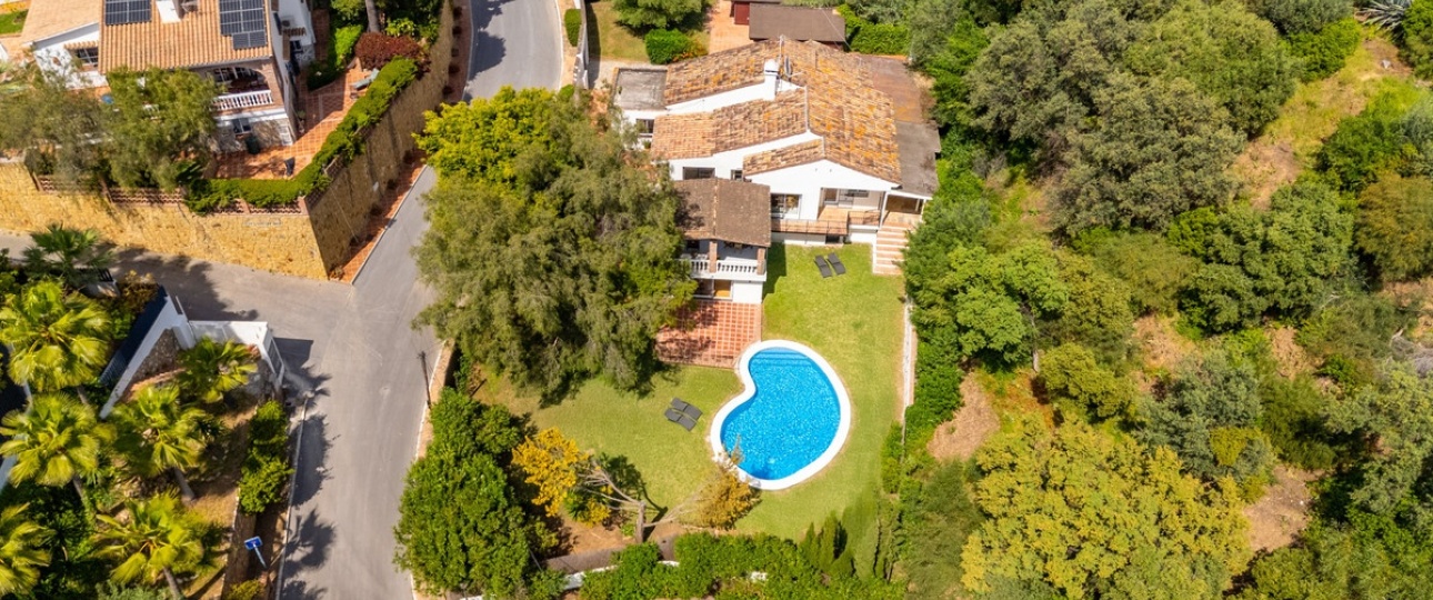 Resale - Villa - Marbella - El Rosario