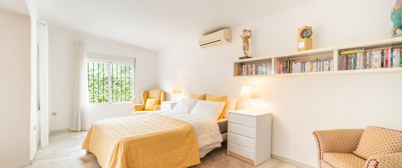 Resale - Villa - Marbella - El Rosario