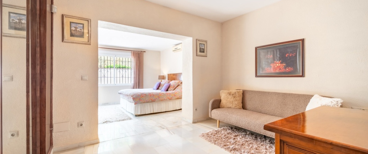 Resale - Villa - Marbella - El Rosario