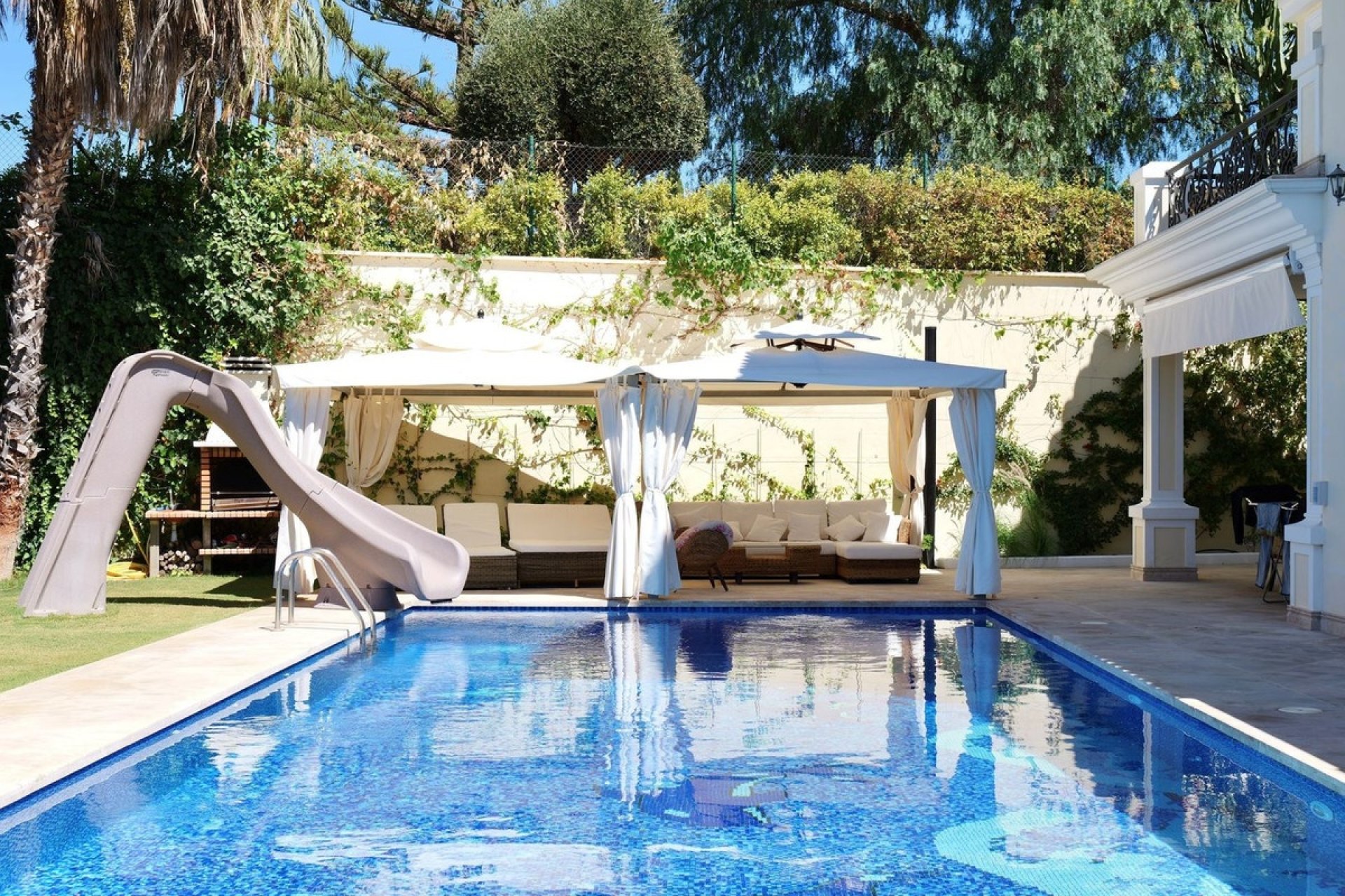 Resale - Villa - Marbella - El Rosario