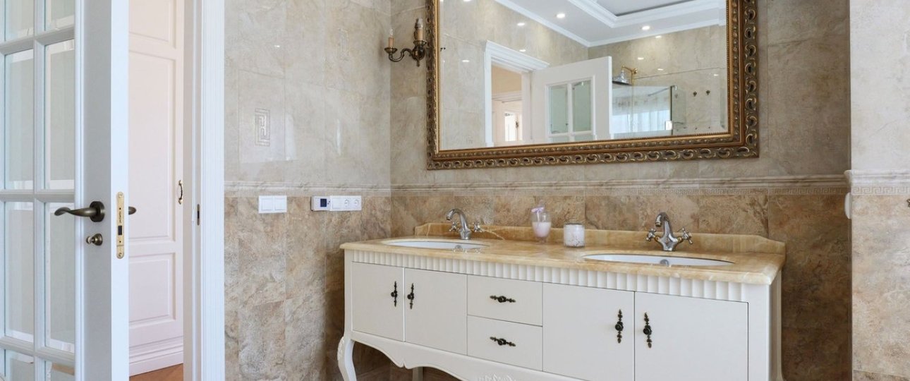 Resale - Villa - Marbella - El Rosario