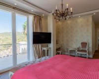 Resale - Villa - Marbella - El Rosario