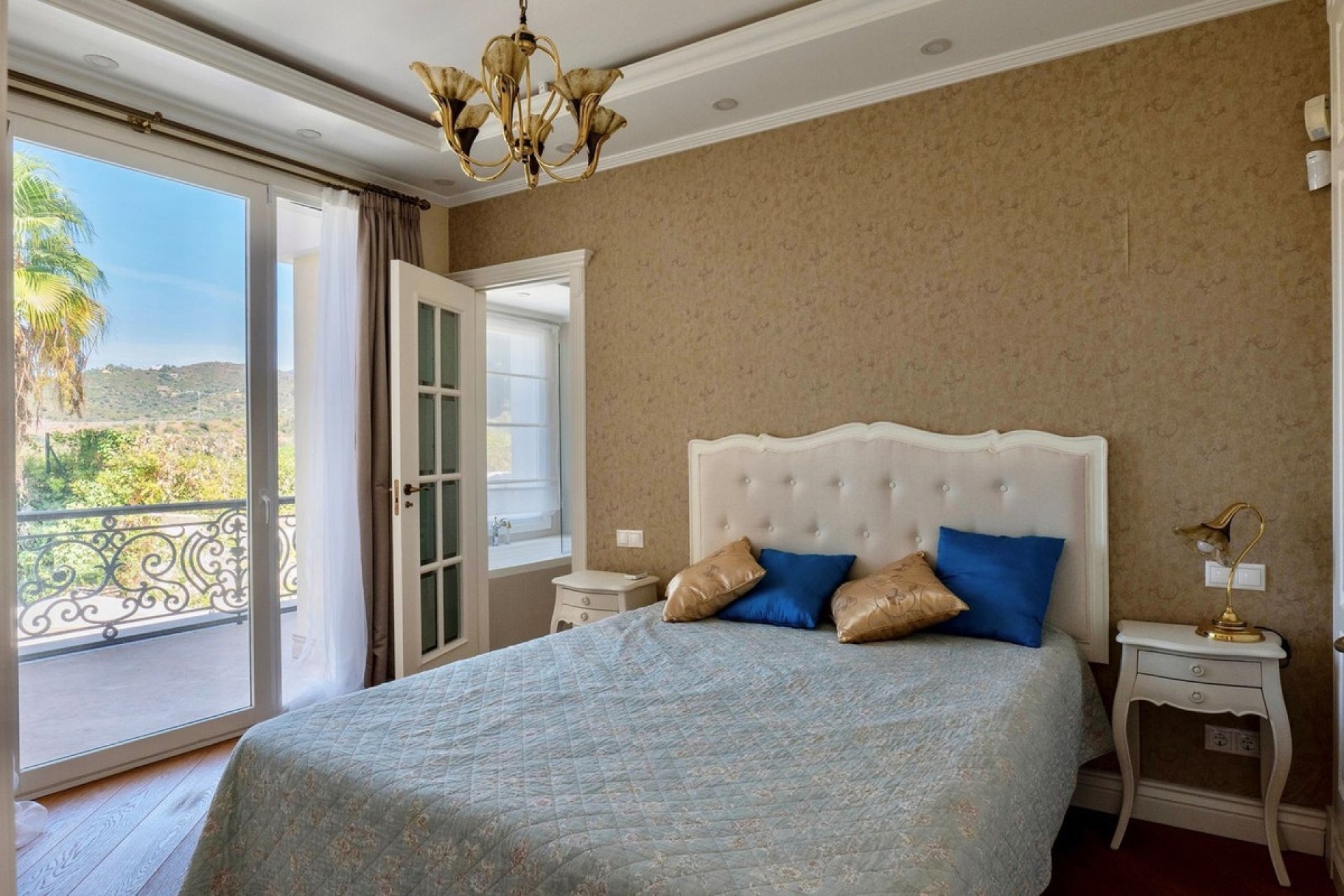 Resale - Villa - Marbella - El Rosario