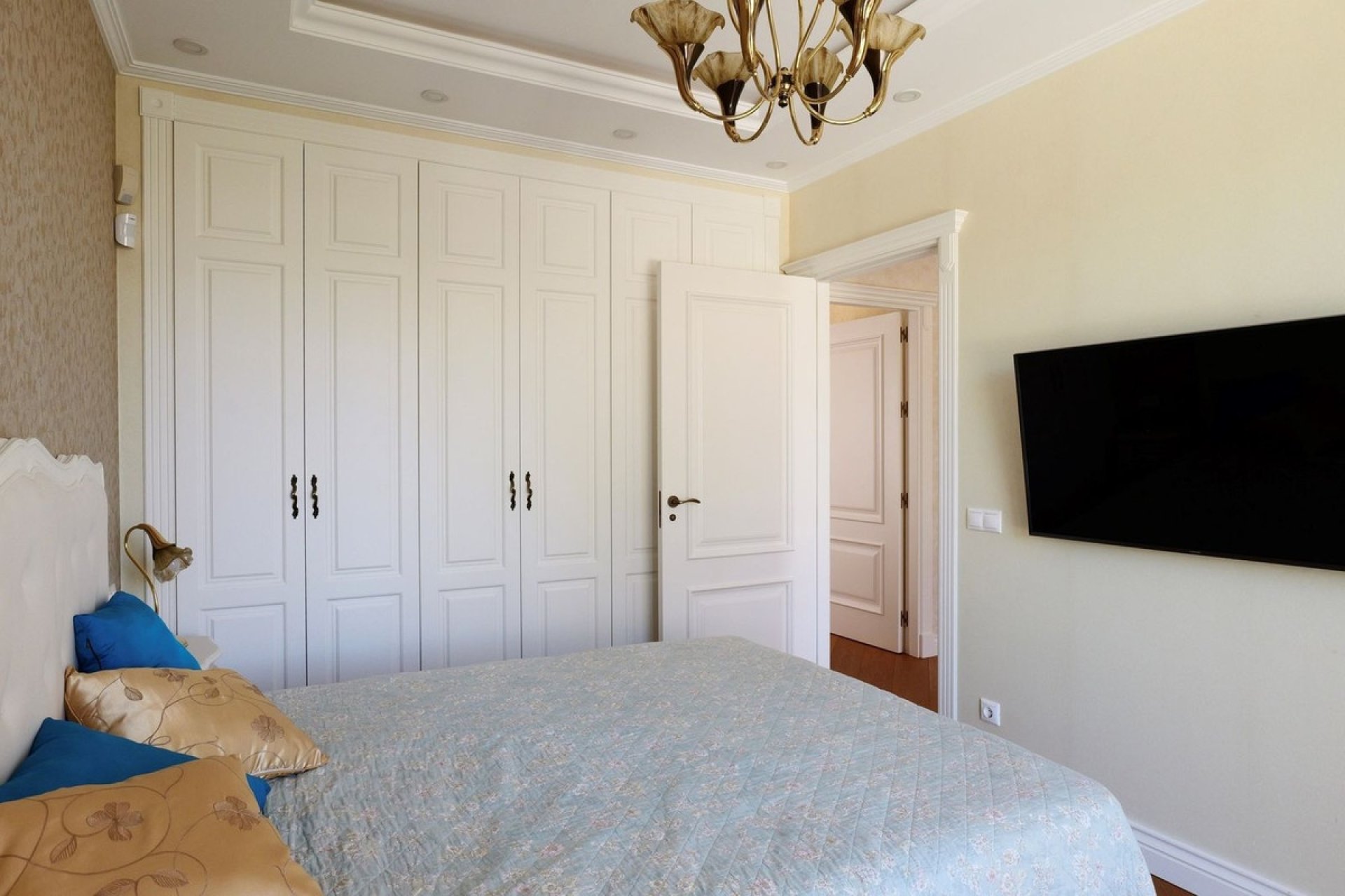 Resale - Villa - Marbella - El Rosario