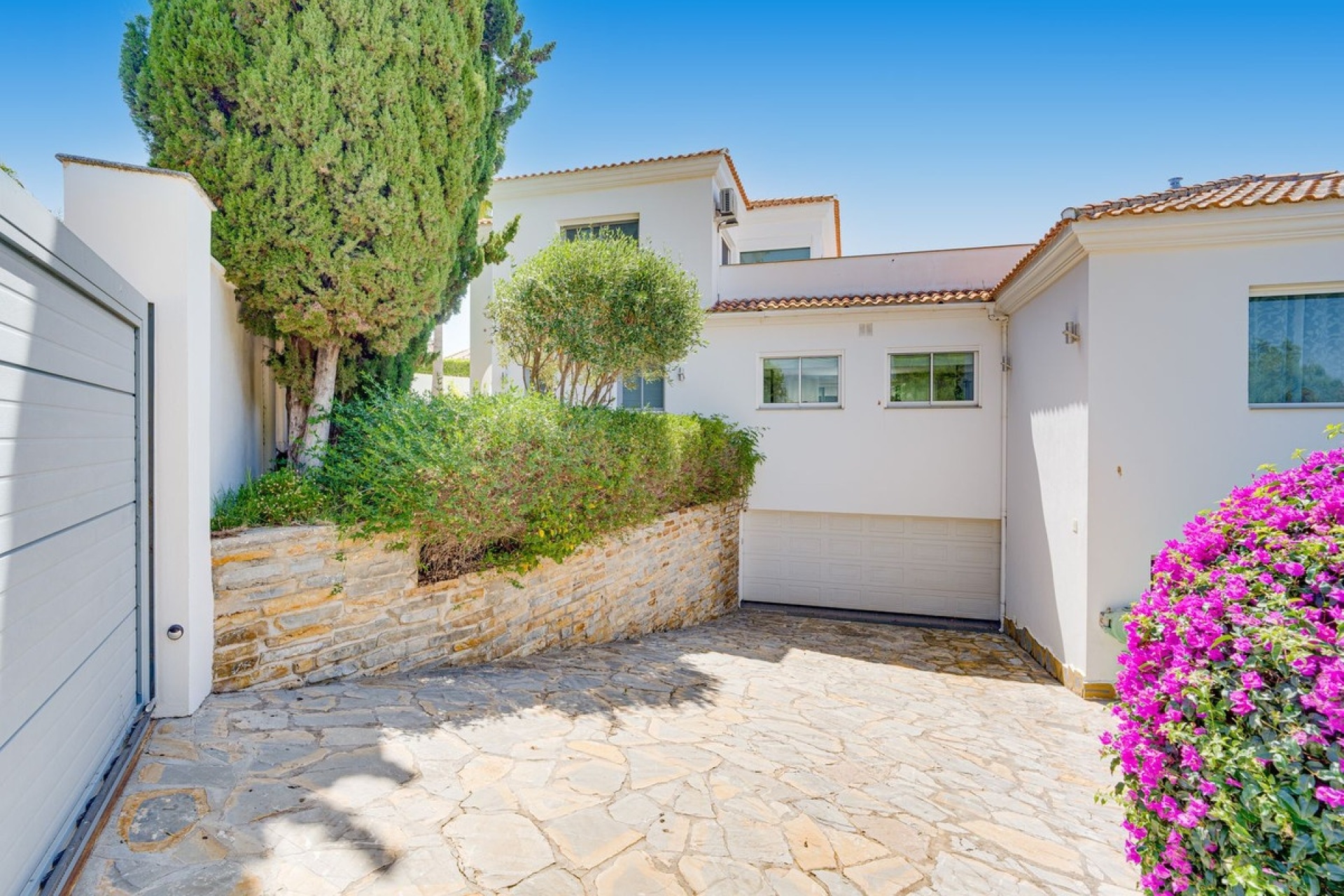 Resale - Villa - Marbella - El Rosario