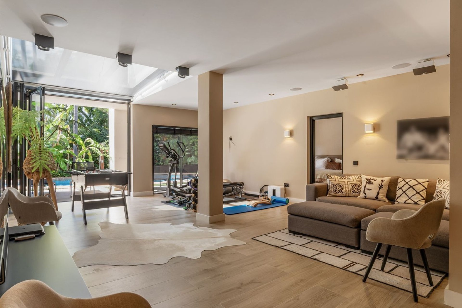 Resale - Villa - Marbella - El Rosario